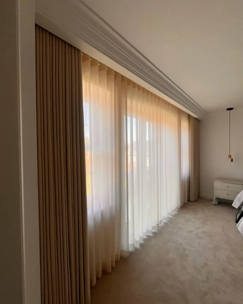 ستائر رول لغرف النوم